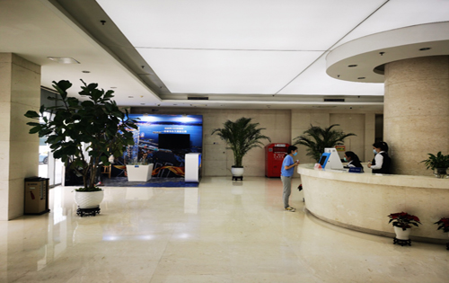 西海国际中心前台